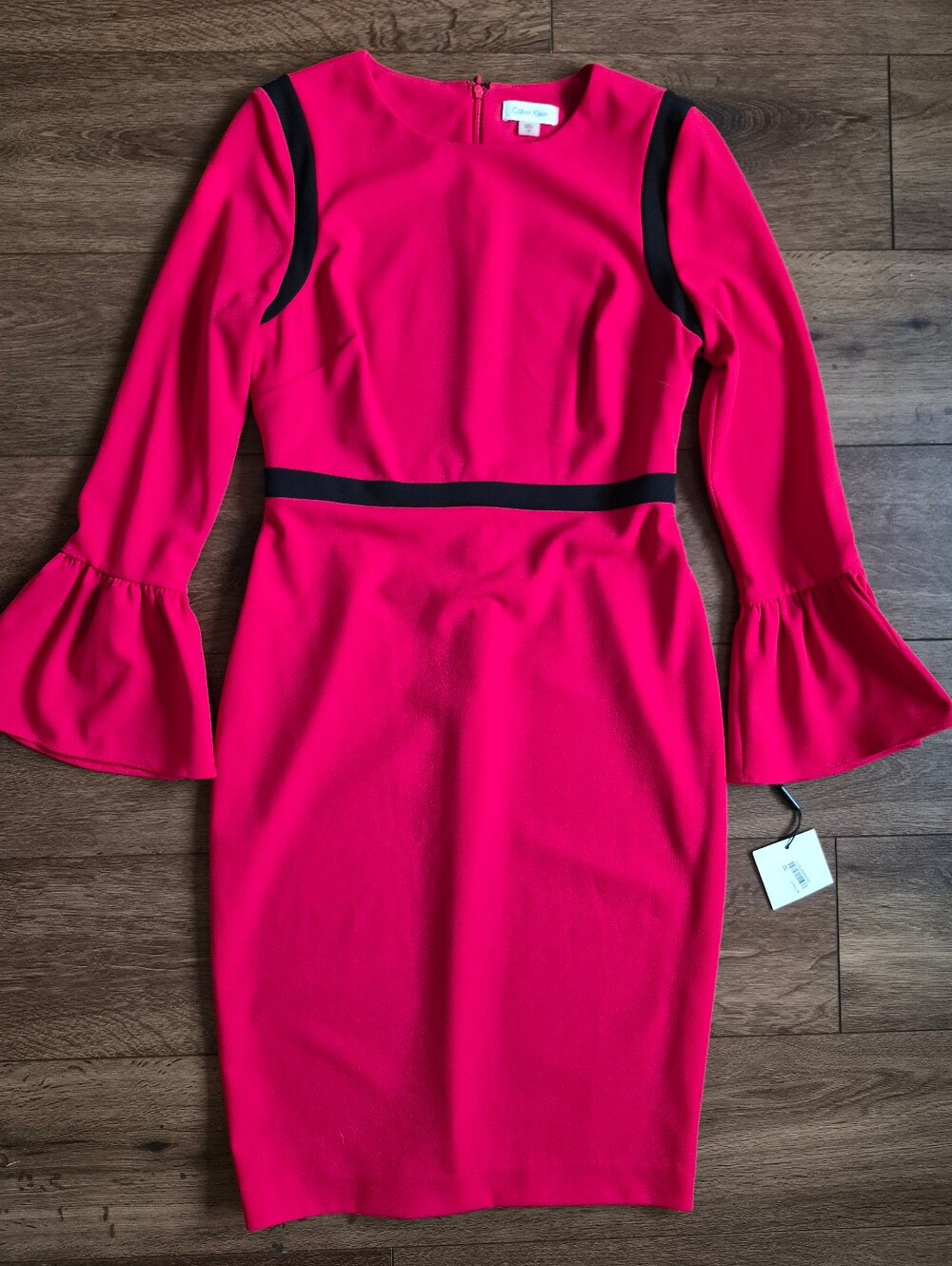 NEW Calvin Klein Sheath Dress Long Bell Sleeve Red Black Stripe Sz 10 - Picture 2 of 7